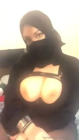 Arab Big Tits Camgirl Hijab Muslim PORN