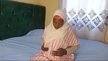 horny muslim girl fingering her pussy like a slut